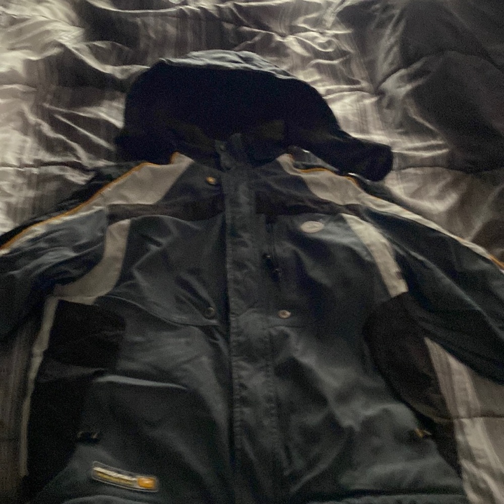 Boy’s size M winter coat good shape!